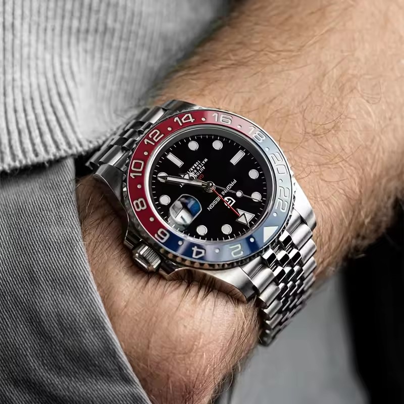ساعة باجاني ديزاين 2026 الميكا - مراجعة Luxury Watch La وسعره