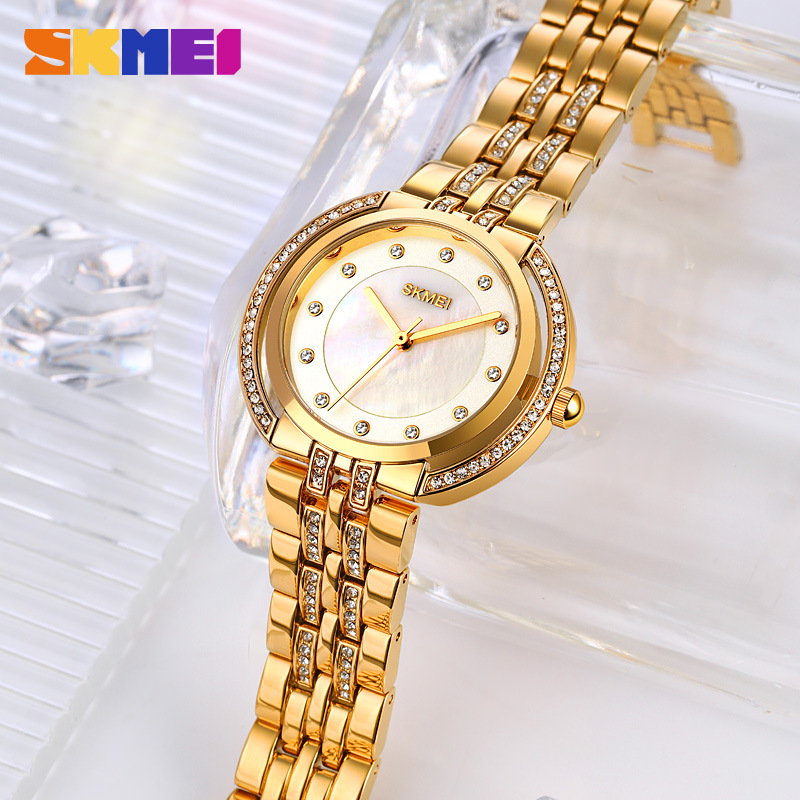ساعات يد نسائية فاخرة بسوار من - مراجعة Luxury Watch Usa وسعره