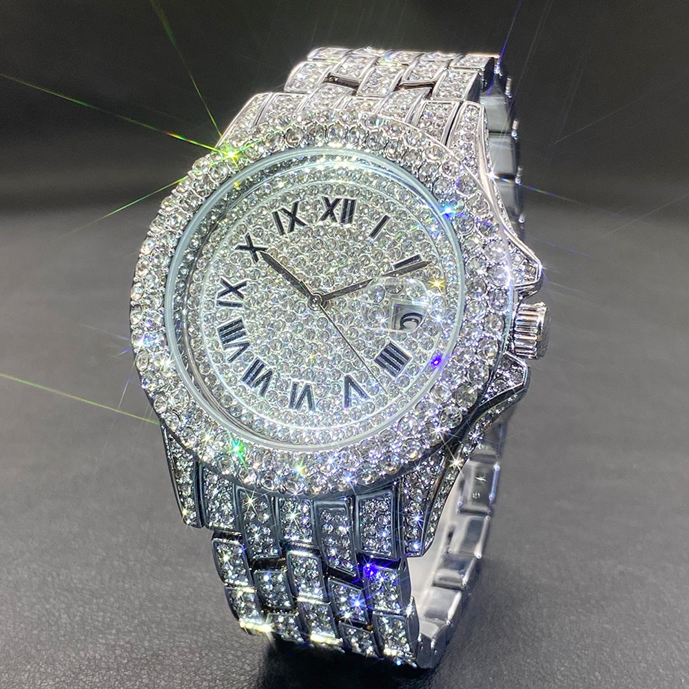 ساعة يد كبيرة ذهبية وفضية وسود - مراجعة Luxury Watch Gold وسعره